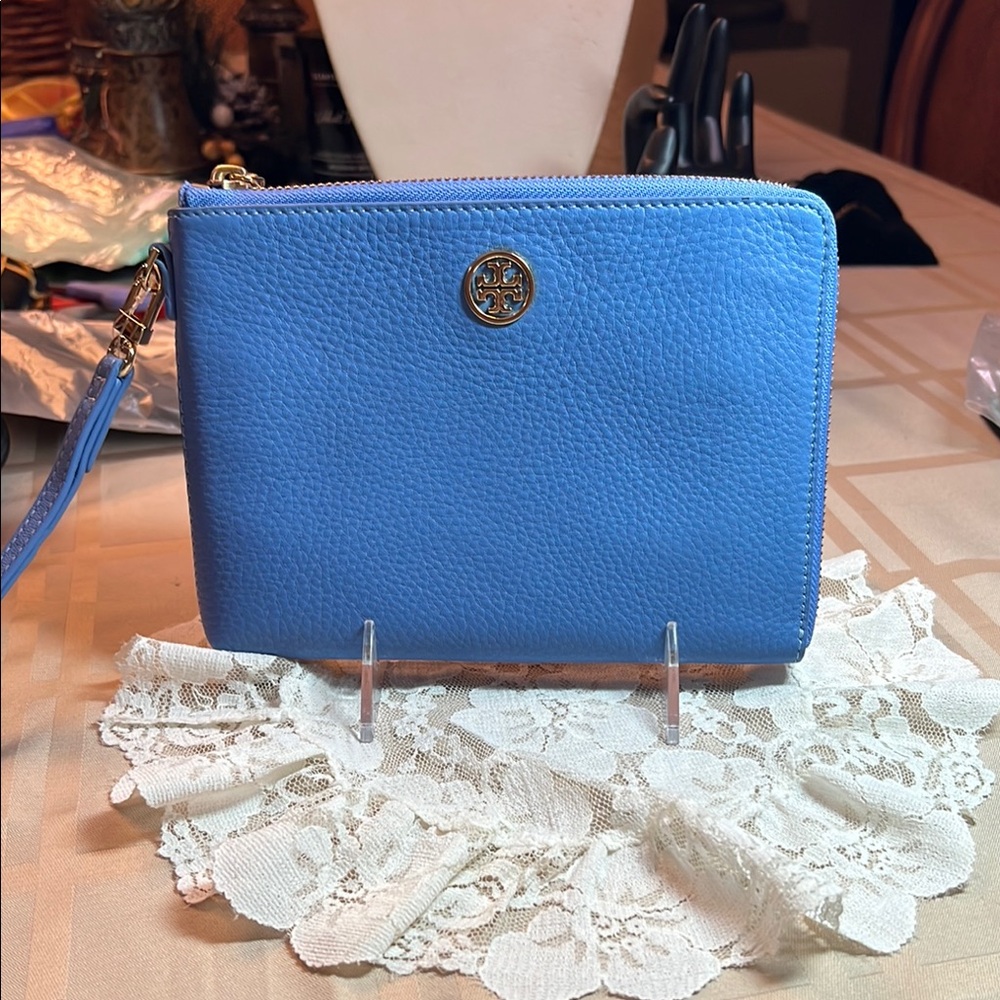 Tory Burch Blue Leather Zip Pouch Wristlet